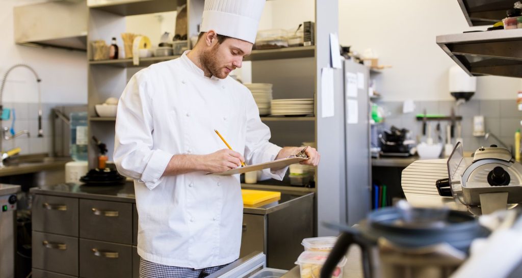 Eficiência operacional é resposta estratégica à inflação no food service