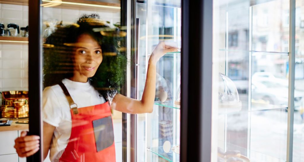 Eficiência, tecnologia e sustentabilidade: destaques em refrigeração para food service