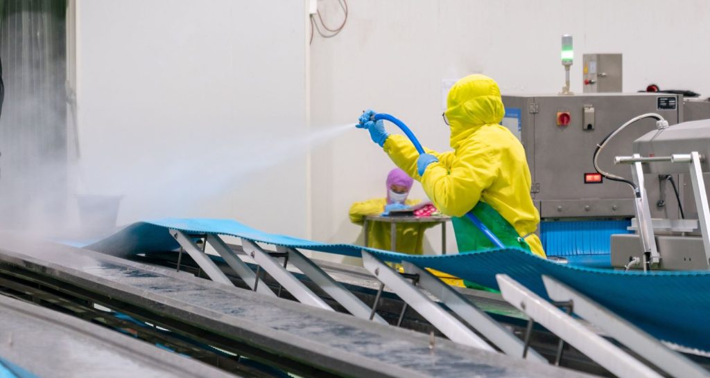 Segurança e eficiência na higienização da indústria de alimentos