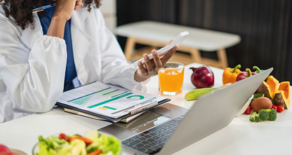 Bem-estar sob medida: A ascensão da nutrição personalizada no Brasil
