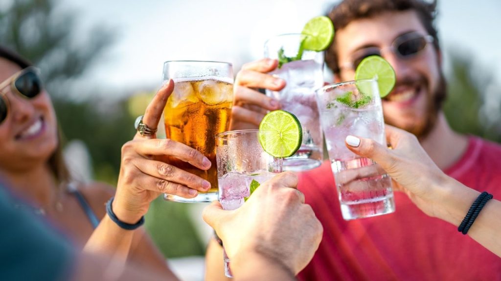 Indústria de Bebidas na América Latina: Crescimento desacelera e consumidor redefine valor