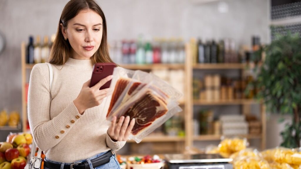Do supermercado para trás: o que o varejo pode fazer pela carne livre de desmatamento na Amazônia?