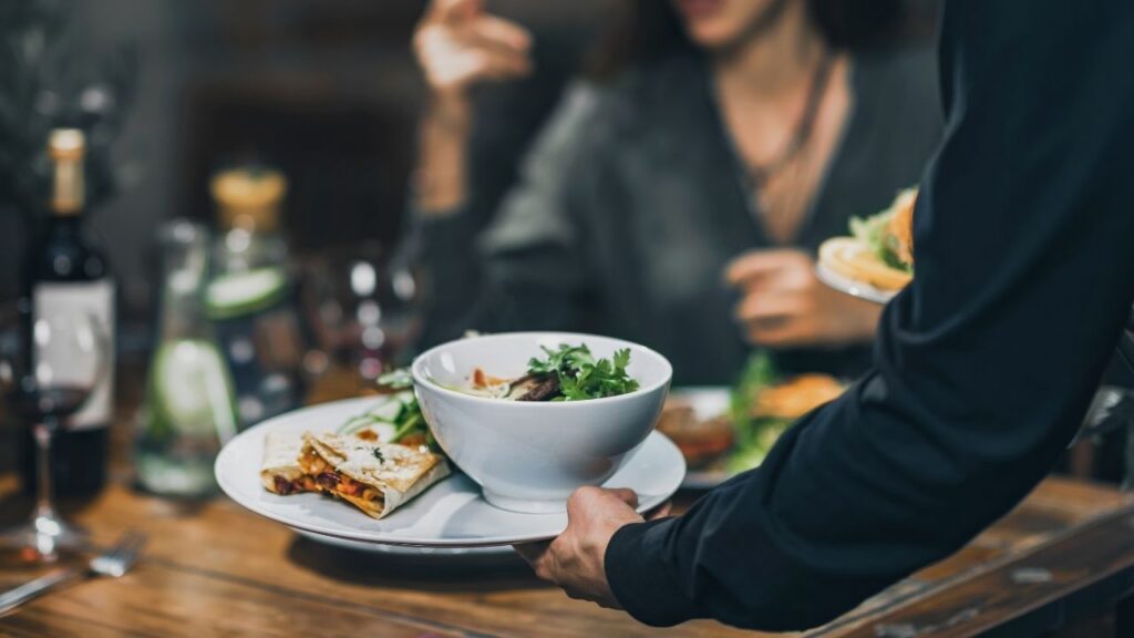 Selo Vegano: Como ampliar vendas e abrir novos mercados no food service