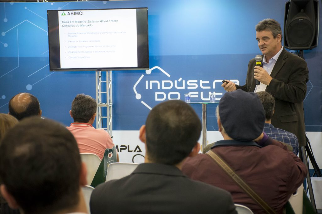 Oportunidades para o setor madeireiro é tema durante ForMóbile