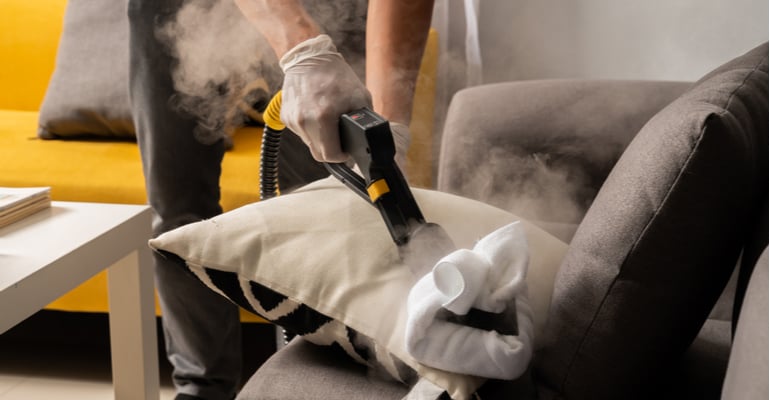 Reabertura dos escritórios: opções para desinfecção de estofados