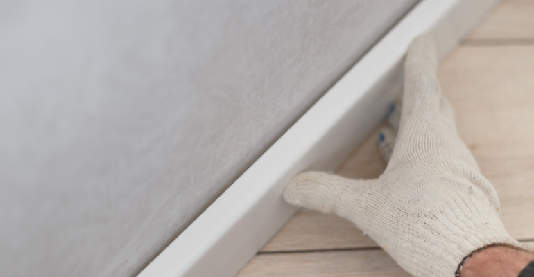 Conheça as opções de rodapés para interiores
