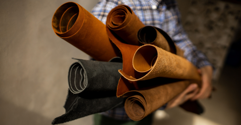 Tudo sobre tecidos na decoração: descubra no ForMóbile #NoSofá