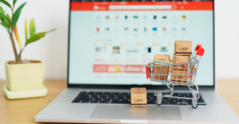 E-commerce próprio vs. Marketplace: por qual optar?