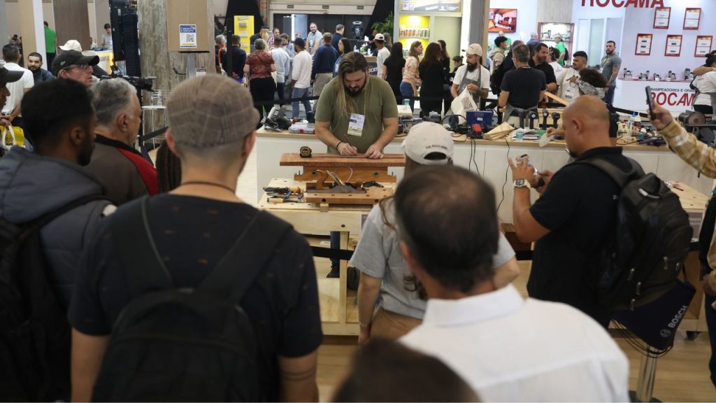Espaço Maker by StopaLab e Lumberjills na ForMóbile 2026