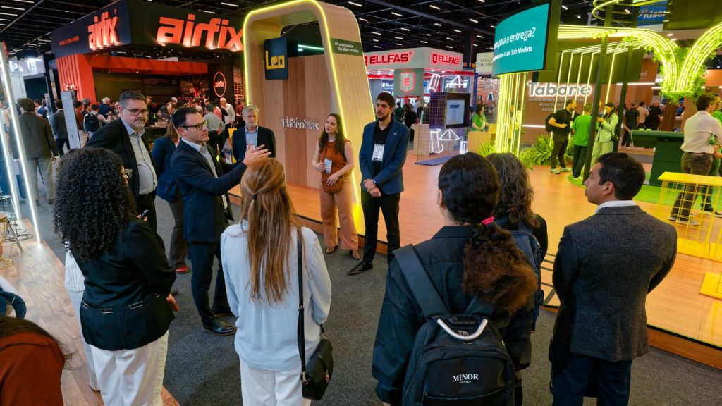 Tour internacional reforça a ForMóbile como vitrine global da indústria moveleira