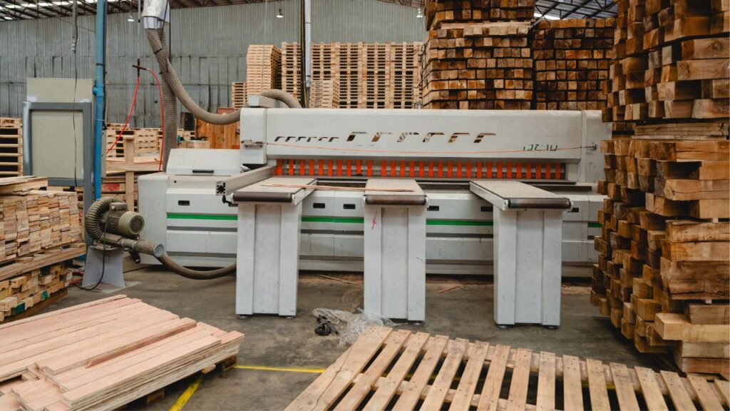 Automação eleva a produtividade em serrarias por meio da inteligência de processos