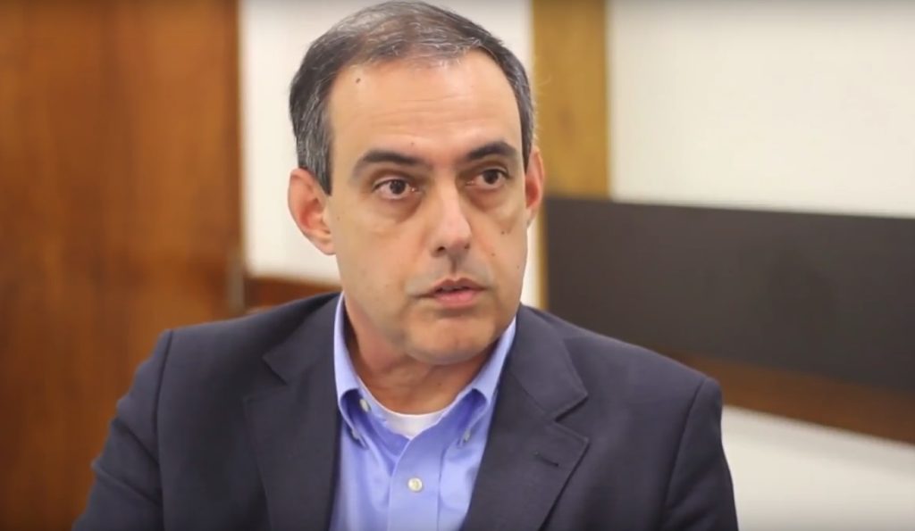 Diretor da IBM indica como aplicar inteligência artificial às telecomunicações