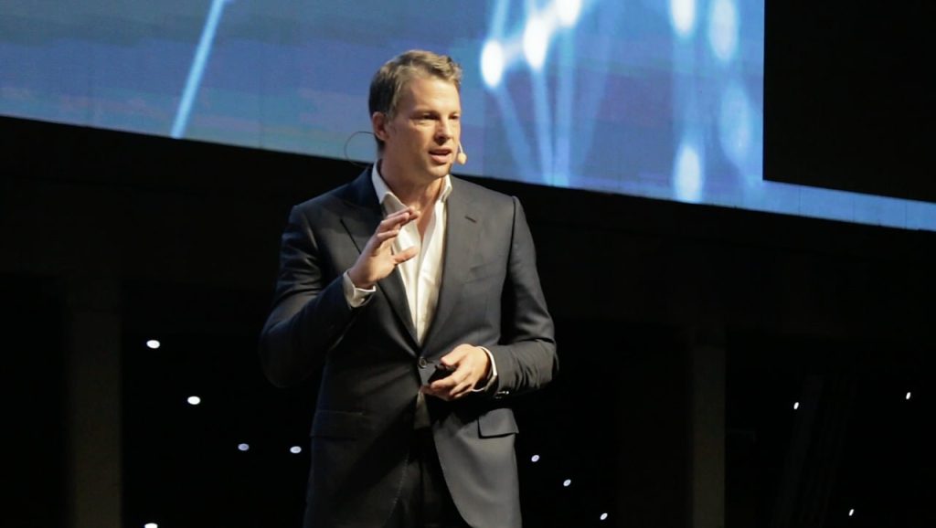 CPO da Netflix, Greg Peters, explica como oferecer produtos que agradam sua audiência