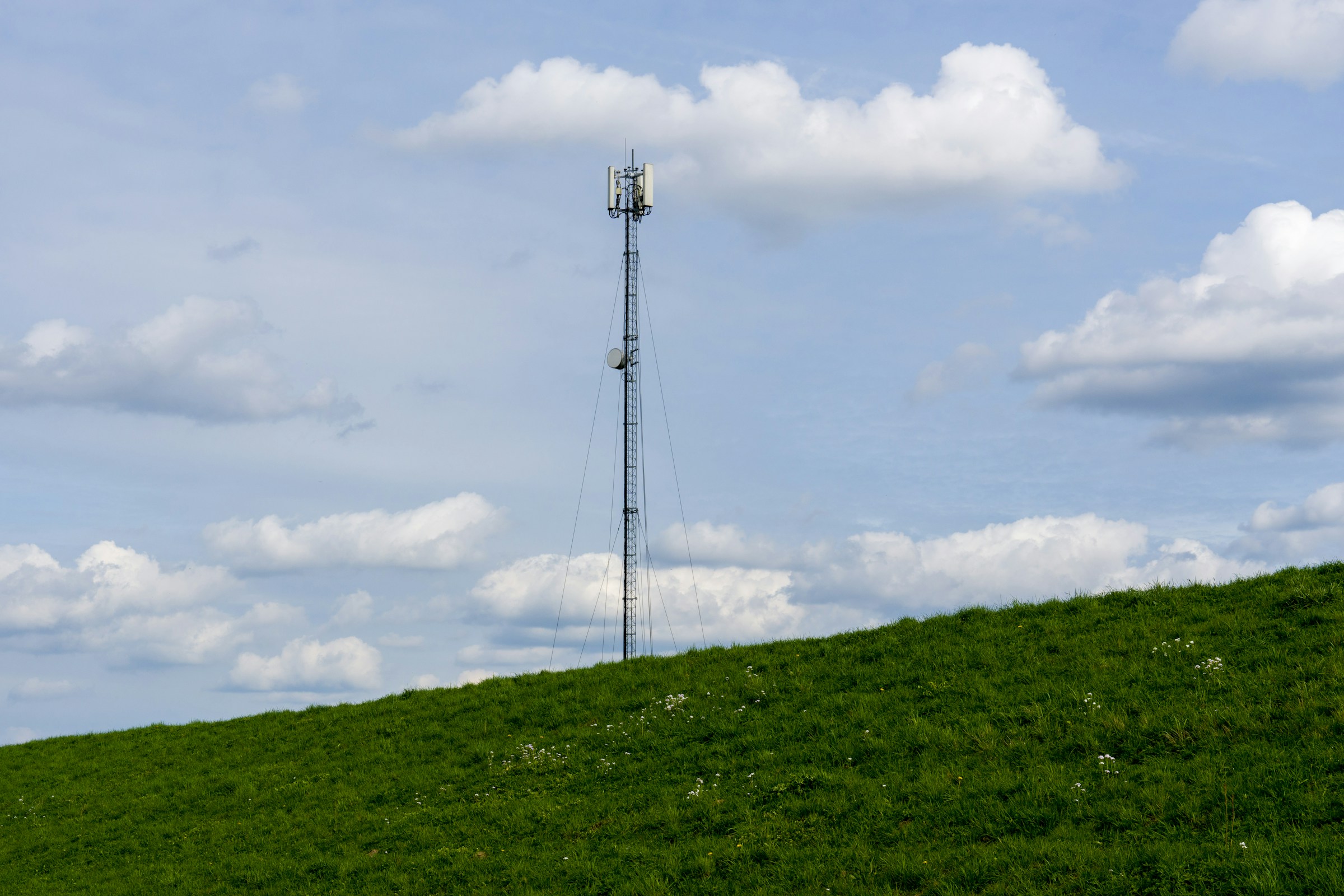 Conectividade em Áreas Remotas: Desafios e Soluções