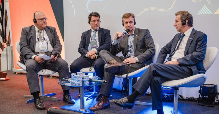 As ferrovias autorizadas e o desenvolvimento do país