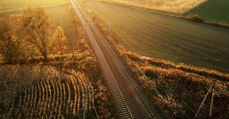 Aerofotogrametria aplicada em inspeção de linha férrea