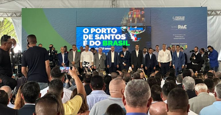 Intermodal faz escala no Porto de Santos para prestigiar o aniversário de 132 anos do complexo portuário