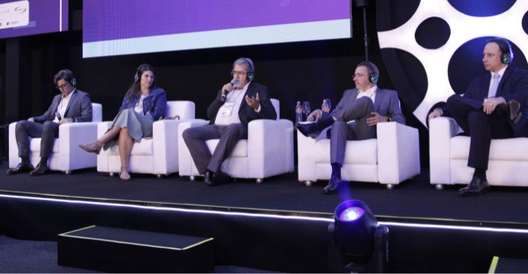 Ainda há desconexão entre público e privado na logística agro? Especialistas discutem gargalos do transporte intermodal no Brasil