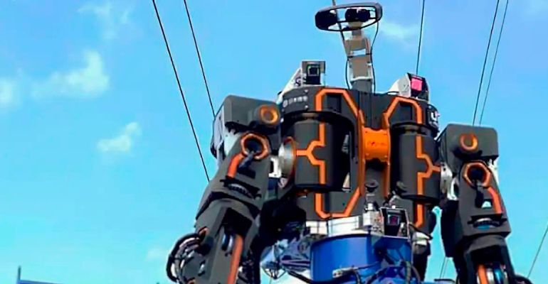 Robô humanoide opera na manutenção da ferrovia japonesa