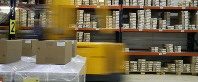 centro de distribuição que realiza a logística reversa dos correios