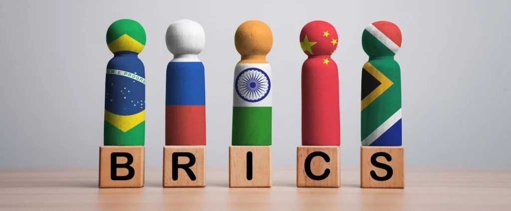 Nova moeda do BRICS: discussões e impacto no Comércio Exterior