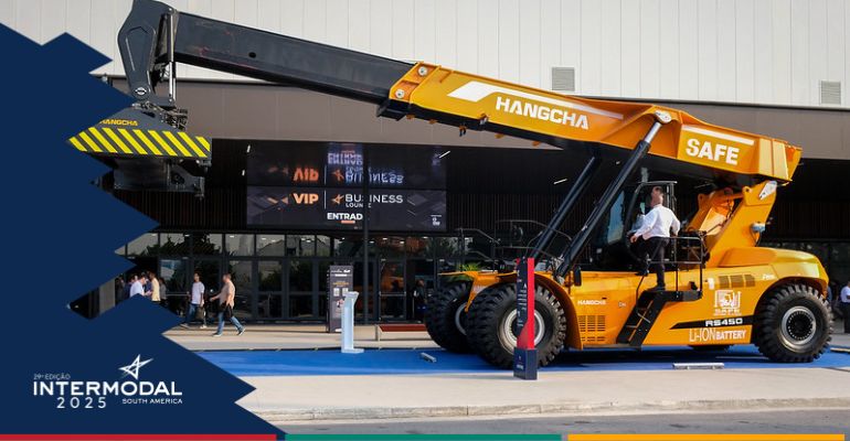 Empresas apresentam seus serviços e veículos de carga na Intermodal 2025