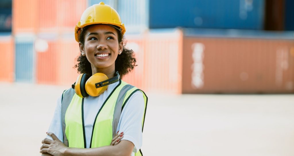 Formação de jovens no CAMPS Santos: Conheça o programa que insere jovens no mercado de trabalho