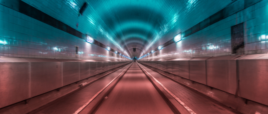 O Túnel Subaquático Santos-Guarujá: Um Marco para a Logística Brasileira