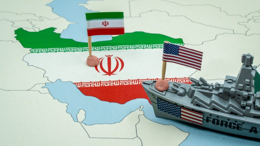 Entre o ultimato e o abismo: EUA, Irã e o risco de uma guerra por credibilidade