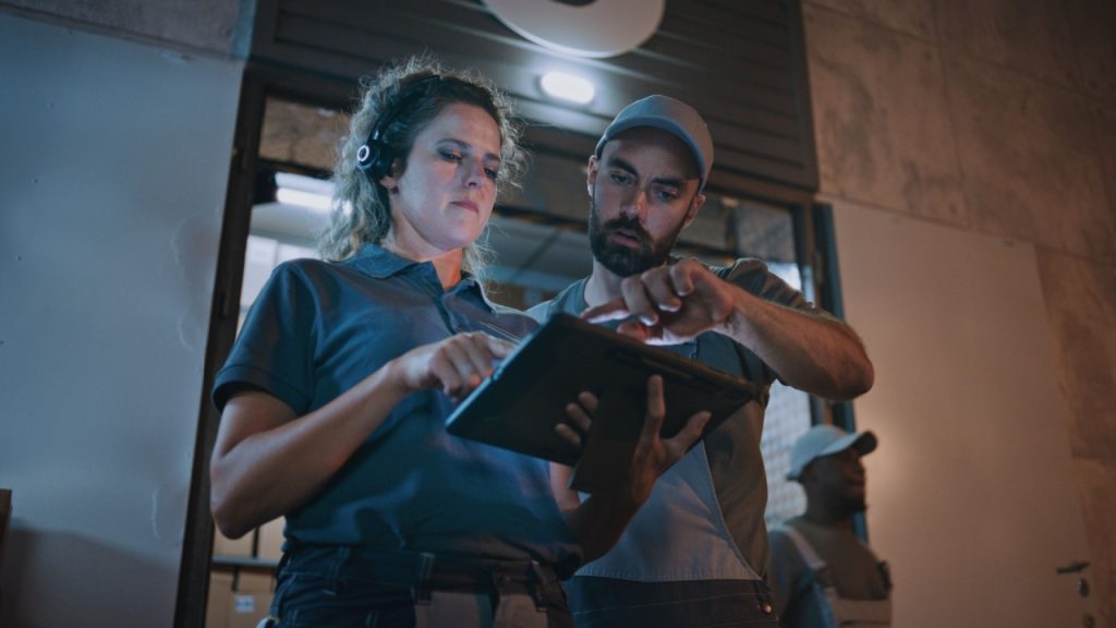 ‘Tecnologia não substitui capital humano em logística’, alerta especialista 