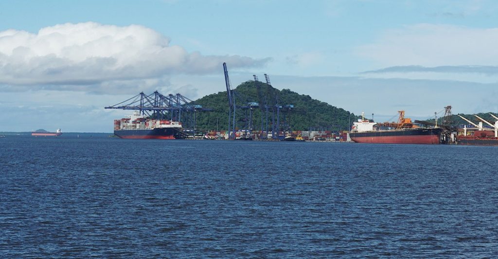 Porto de Paranaguá investe R$ 6,8 bilhões em transformação digital para se tornar hub internacional