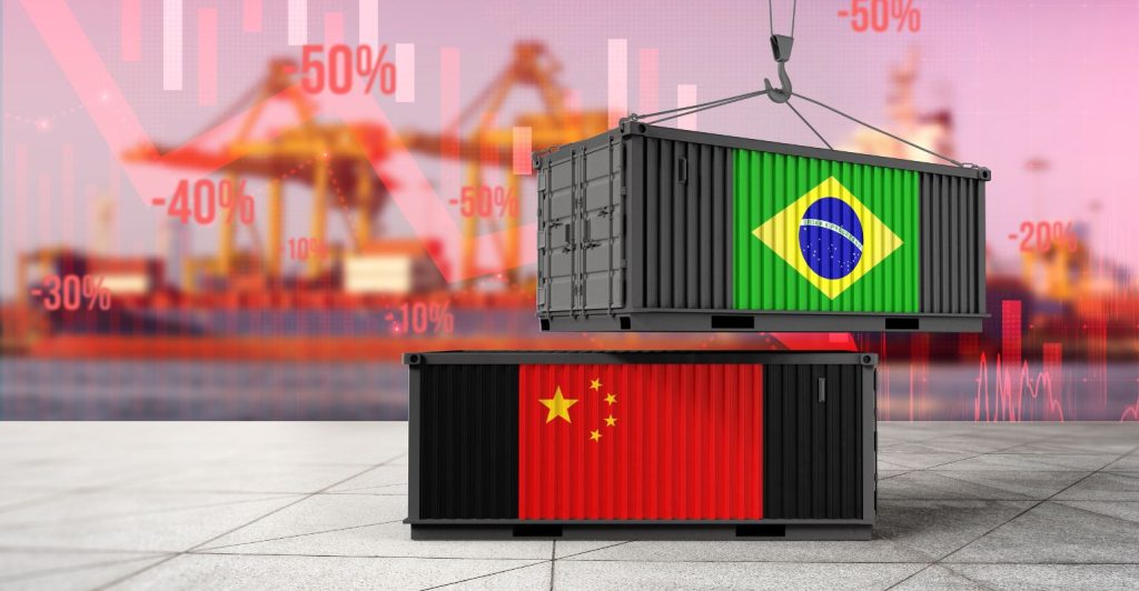 Tarifaço dos EUA impulsiona comércio entre Brasil e Ásia