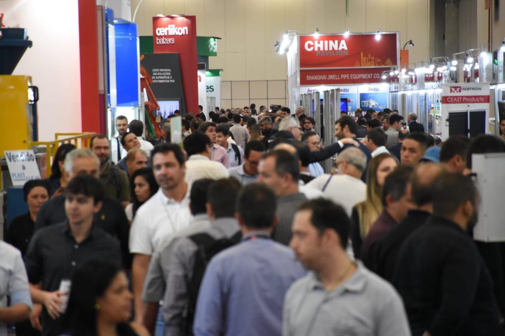 Soluções tecnológicas para conferir na Plástico Brasil 2019