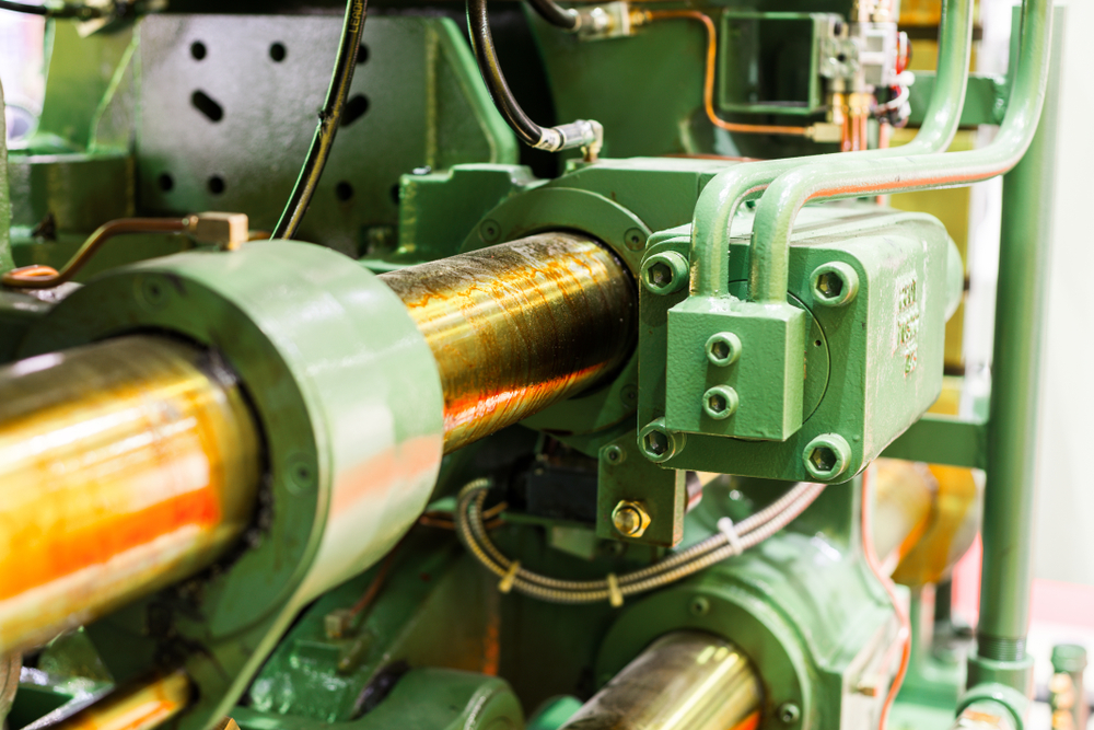 Como roscas e cilindros garantem bons resultados na indústria do plástico?