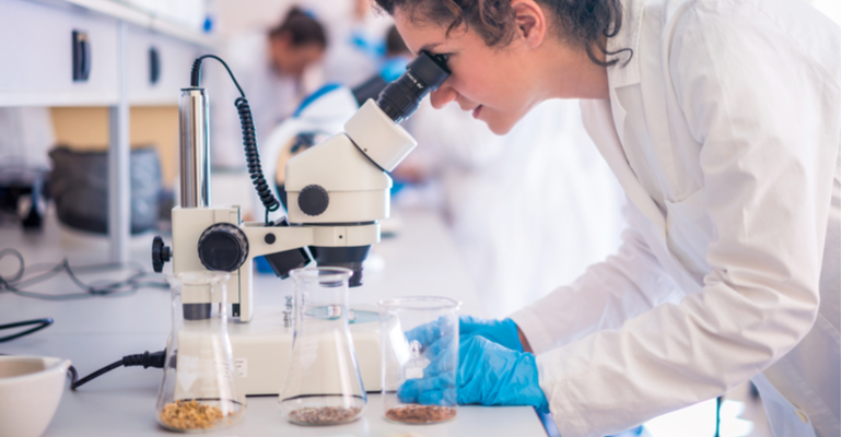 Melhores práticas no controle de qualidade de polímeros