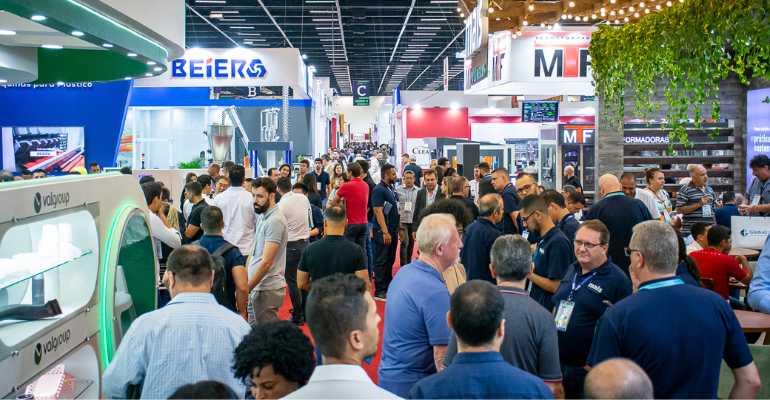 Plástico Brasil 2023 bate recorde de negócios e visitação