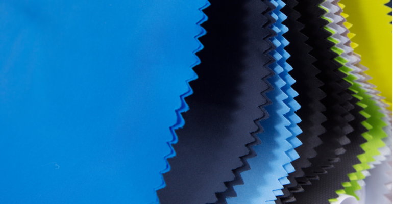 Cresce o uso de fibras sintéticas pela indústria têxtil no mundo todo