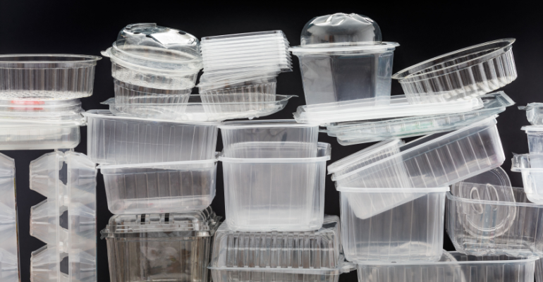 Plástico libera substâncias cancerígenas: a notícia é verdadeira?