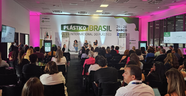 ‘Aqui estão as mulheres’: saiba como foi o evento Mulheres que Transformam