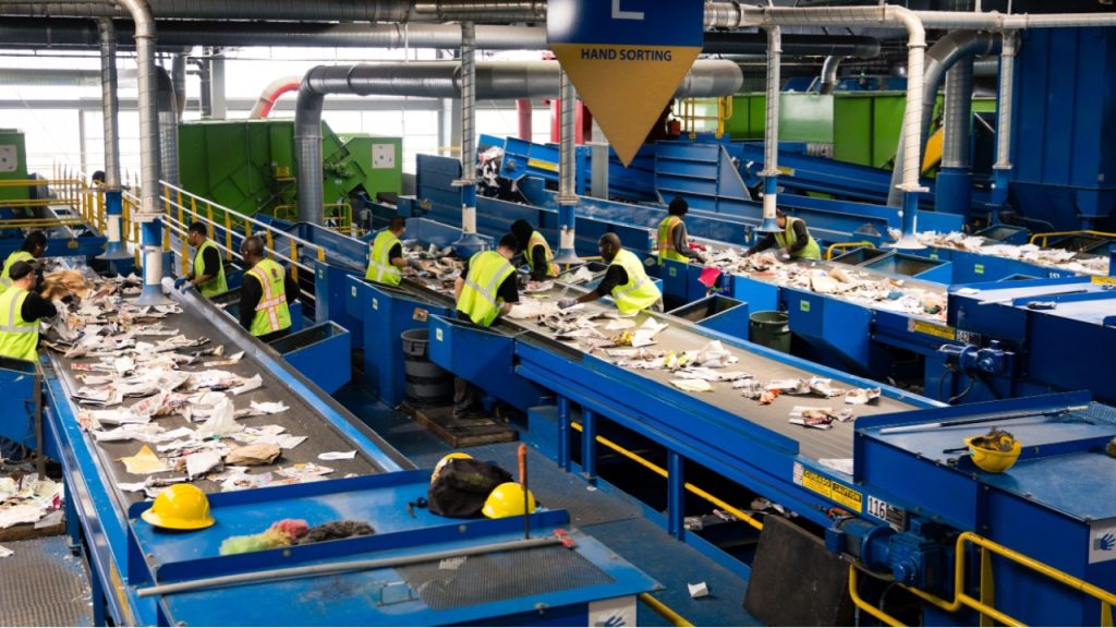 Reforma Tributária vai exigir maior formalização da cadeia de reciclagem