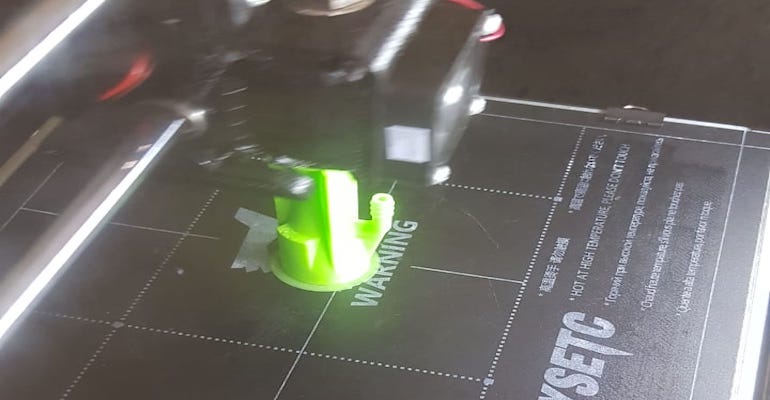 Ventiladores de ar médicos de rápida produção e baixo custo