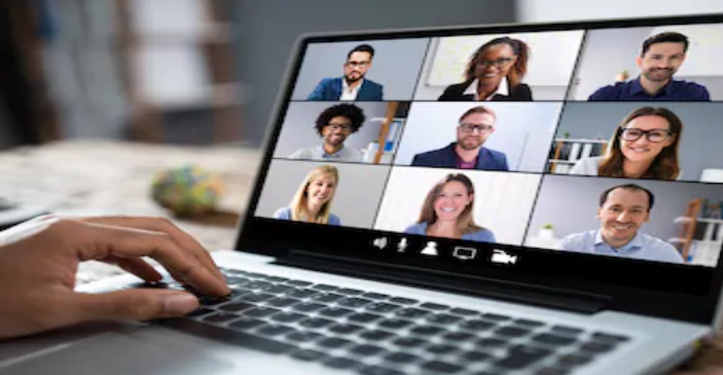 Hospitalar intensifica ações on-line