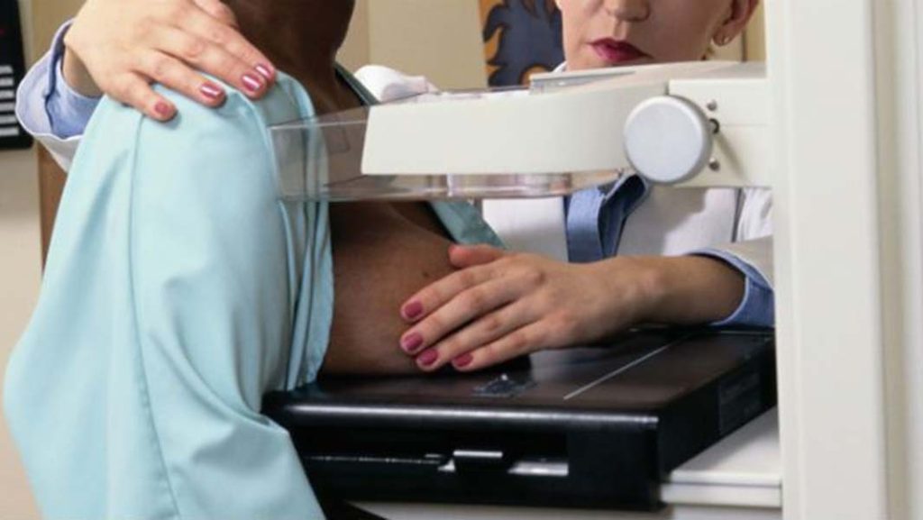 IESS registra ligeira queda no número de mamografias no último ano