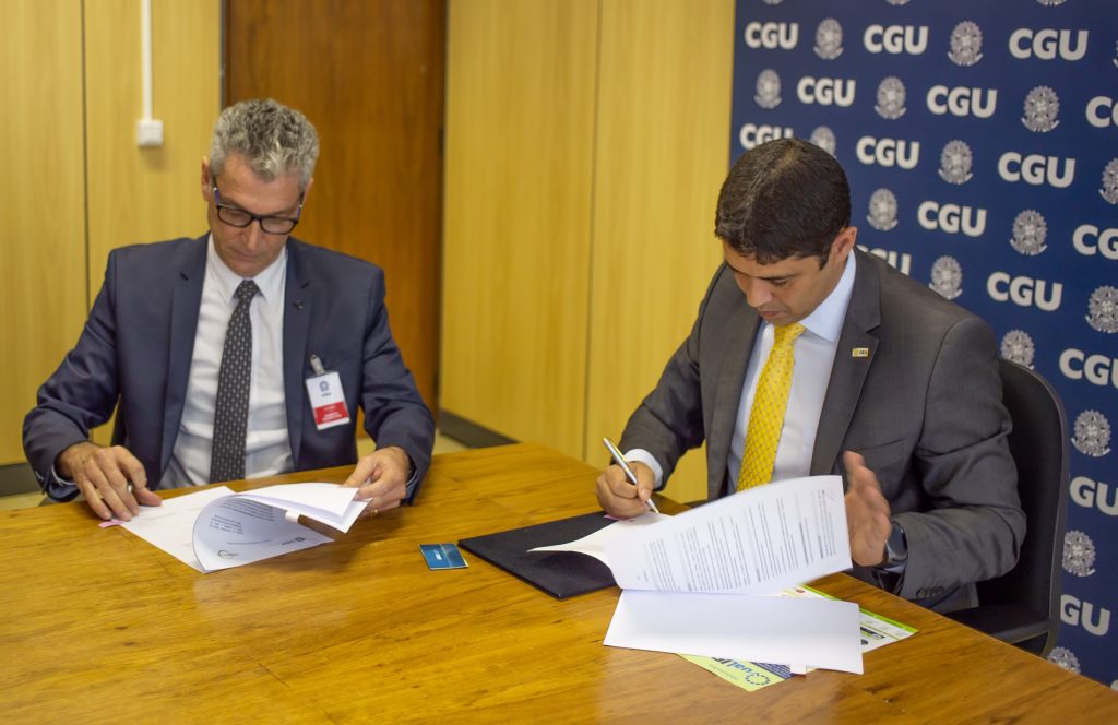 Acordo de Cooperação entre CGU e IES é assinado