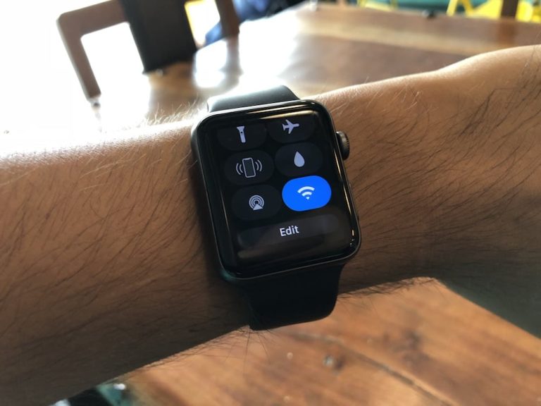 Apple-Watch-Control-Center-Wi-Fi