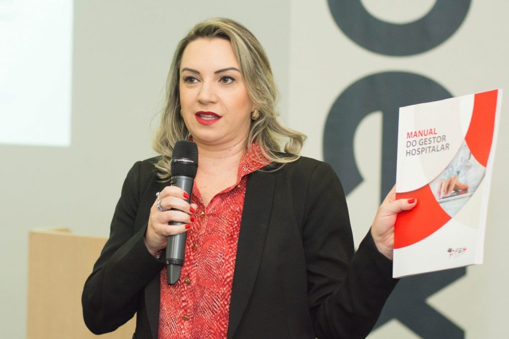 Manual de gestão hospitalar é lançado no 9º Encontro Paranaense da Saúde