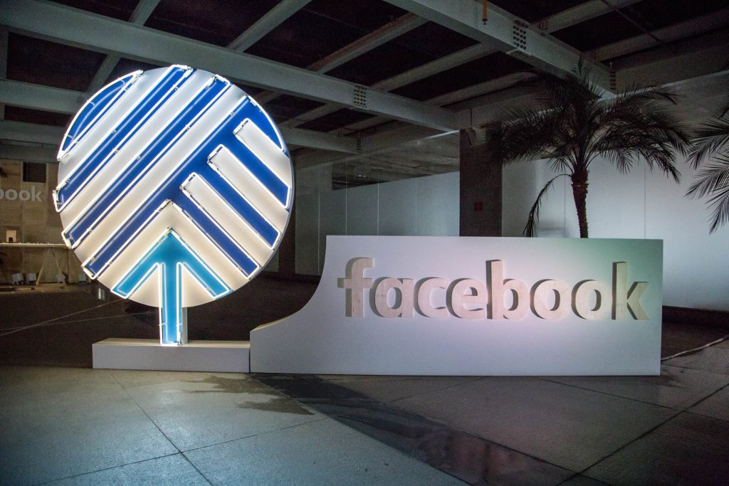 Vittude é selecionada para programa de aceleração do Facebook e Artemisia