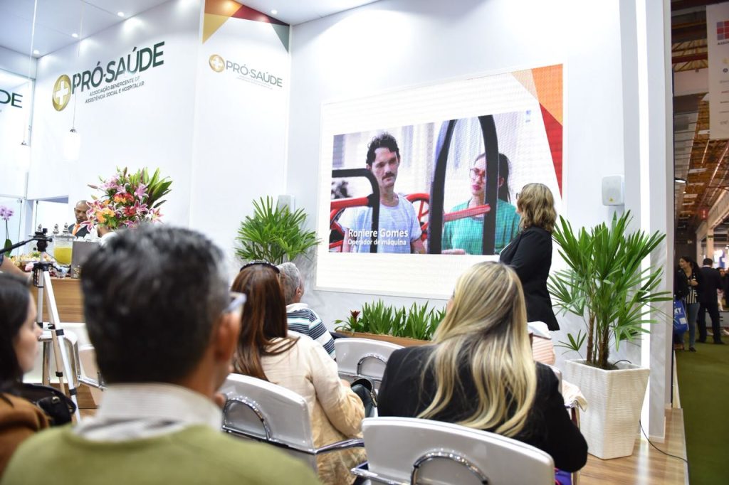 Pró-Saúde destaca Segurança do Paciente e Academia Sustentável no segundo dia da Hospitalar 2018