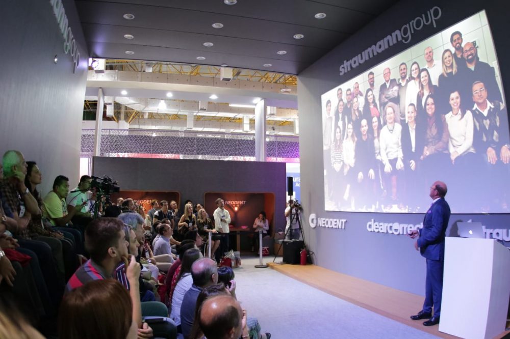 Neodent reúne mais de 5 mil pessoas durante Congresso de Odontologia