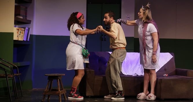 Locas-desquiciado-internos-hospital-psiquiatrico_LPRIMA20160215_0139_32